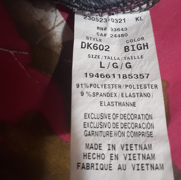 DICKIES FLORAL SCRUB TOP - Picture 7 of 9